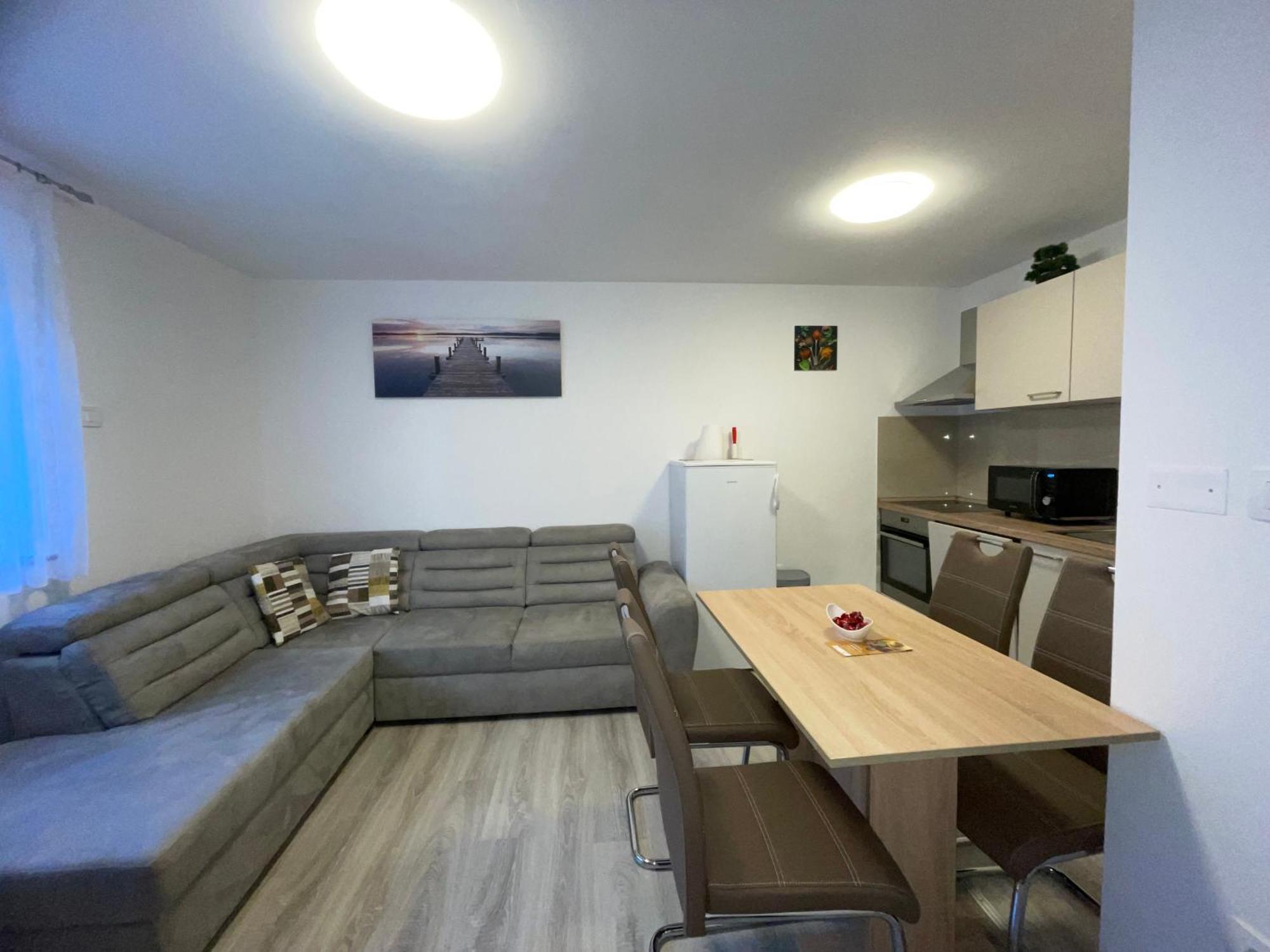 Apartma Dzana Zaga Dış mekan fotoğraf